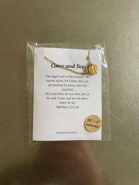 Gold Disc Pendant Necklace - Inspirational 'Come and See'